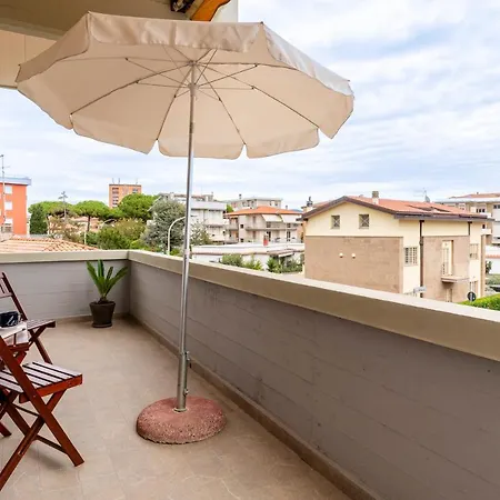 Apartman Ardenza Sea- A Few Steps From Viale Italia!