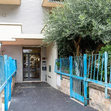 Ardenza Sea- A Few Steps From Viale Italia!